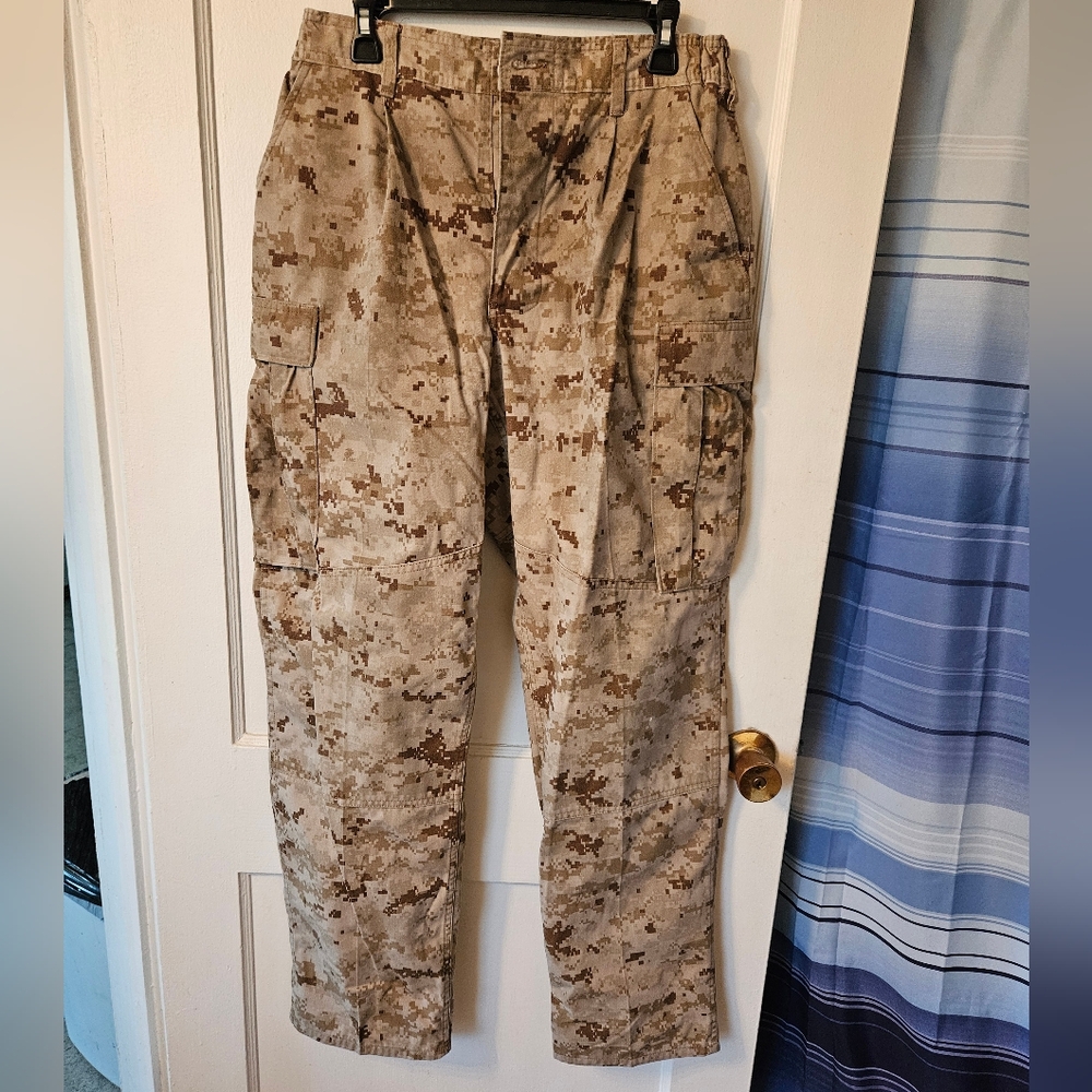 Marines Desert Marpat Digital Camo Medium Regular